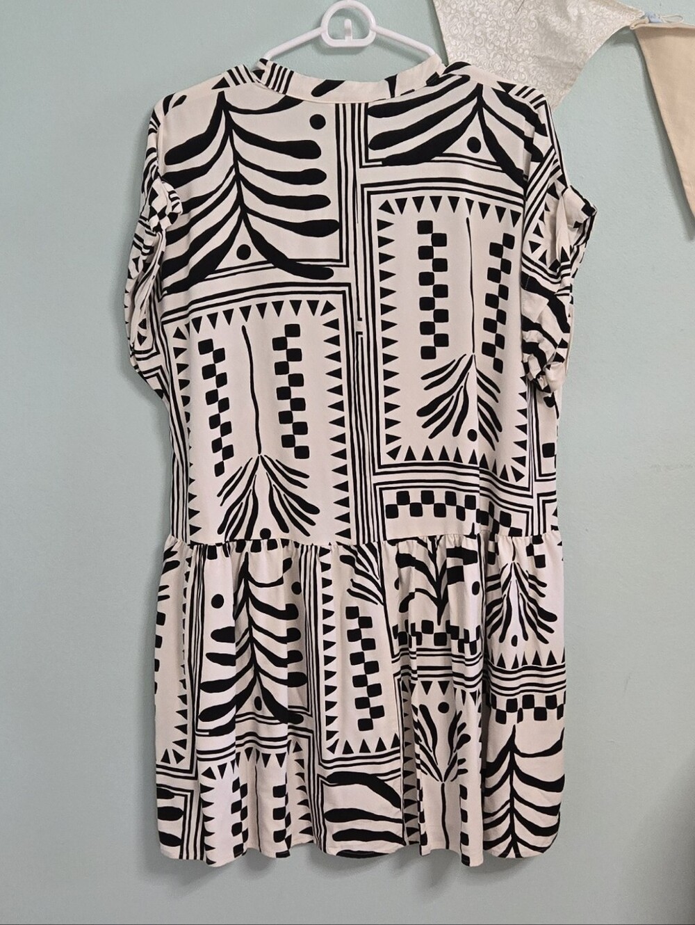 H&M Crinkled Tunic Mini Summer Dress Cream And Black Greek Resort Boho Pattern - Picture 3 of 8
